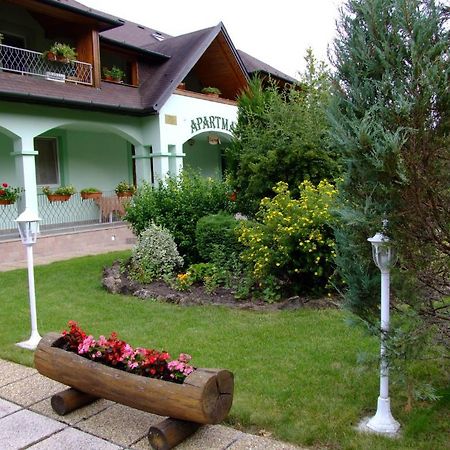 Rajna Apartmanhaz Bogacs Exterior photo