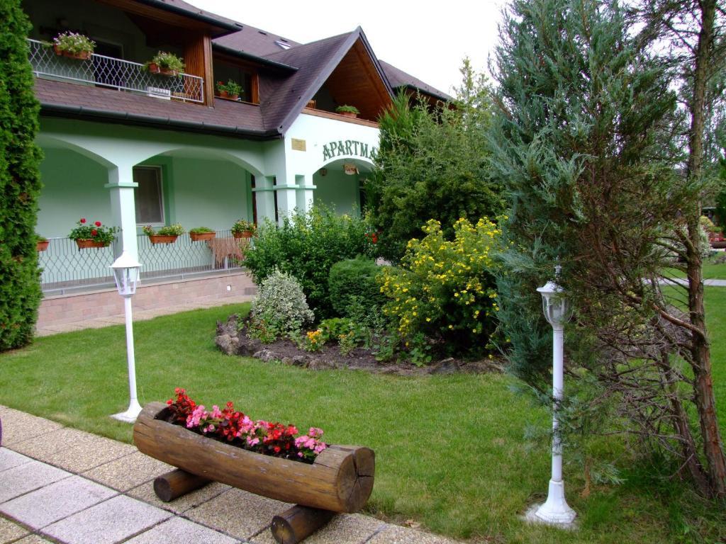 Rajna Apartmanhaz Bogacs Exterior photo